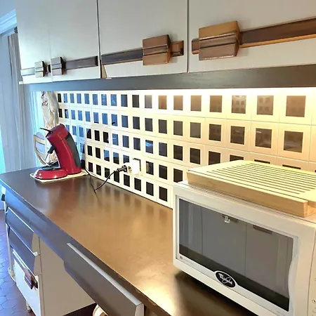 Familieappartement Vlakbij De Zee In Juan-les-pins Appartamento